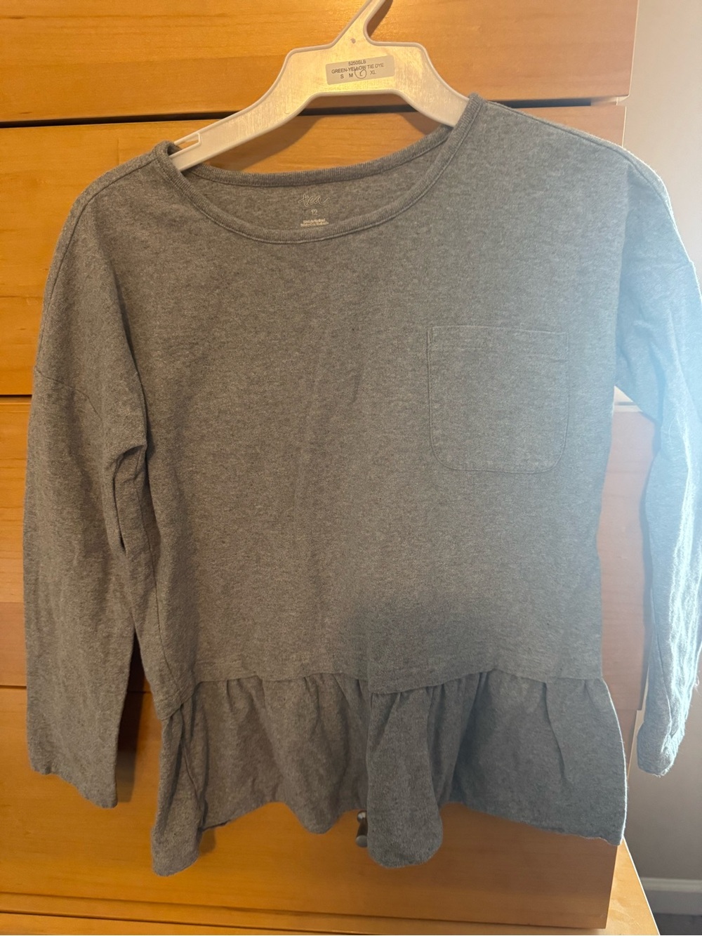 Girls' size 12 Long-Sleeve Peplum Top - Gray